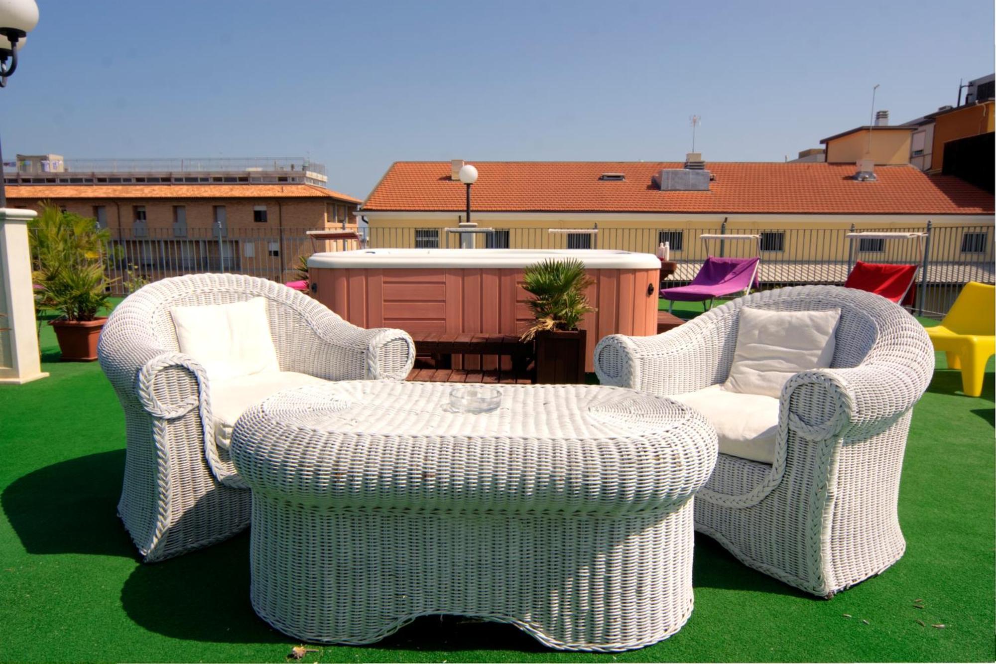 Residence Divina Rimini Exterior foto