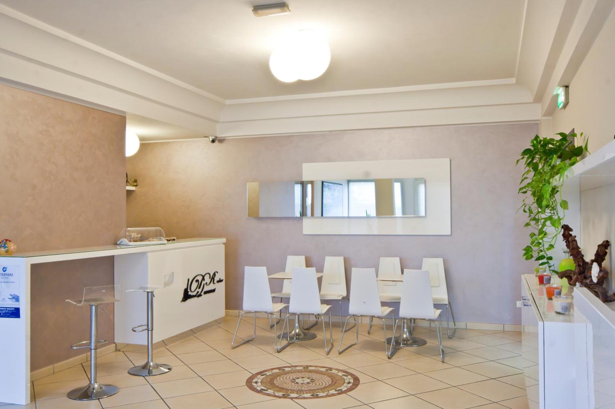 Residence Divina Rimini Exterior foto