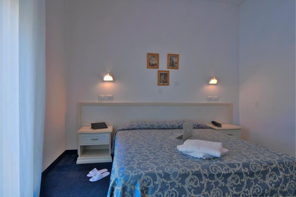 Residence Divina Rimini Cameră foto